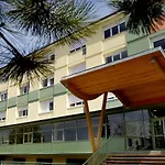 Ethic Etapes Dijon Accueil 24H24 Et Parking Gratuit